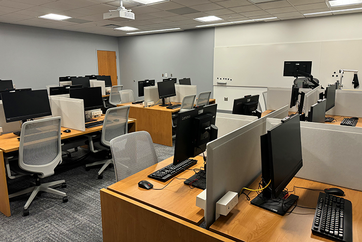 The Management Education Center computer lab.